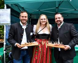 Hoffest der Familie Bühler | Markttreiben | Echt Hällische Wurst- und Schinkenspezialitäten