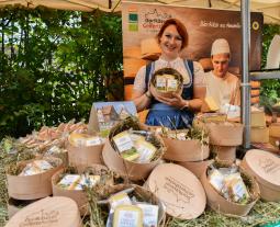 Hoffest der Familie Bühler | Markttreiben | Dorfkäserei Geifertshofen