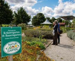 Hoffest Kraeuter und Bauerngarten
